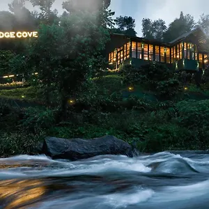 Iron Bridge Cove Lodge
